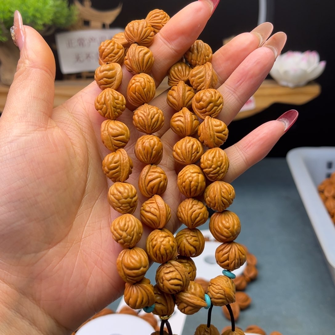桃核手串13小金豆手持