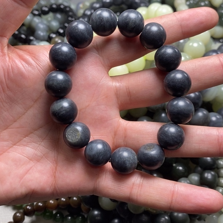 手链未镶嵌和田玉