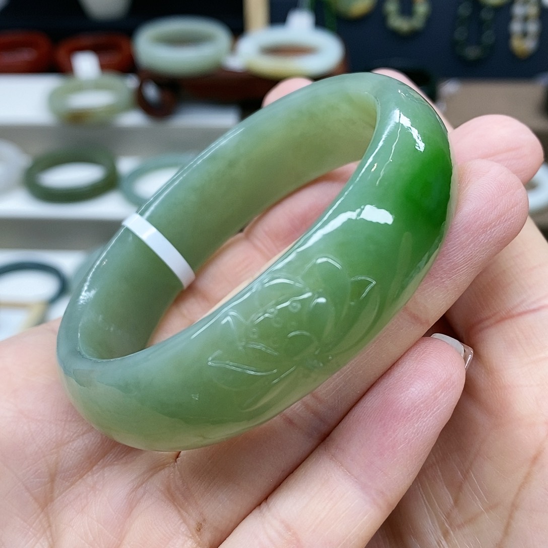 【闪购商品】和田玉（碧玉）手镯未镶嵌