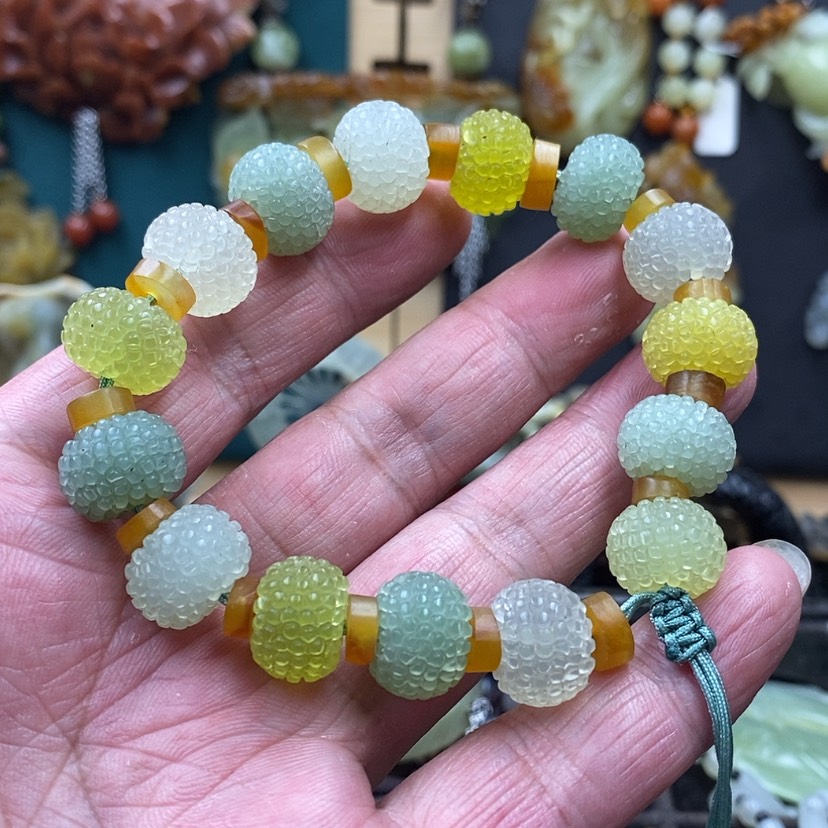 【闪购商品】蛇纹石玉手链未镶嵌