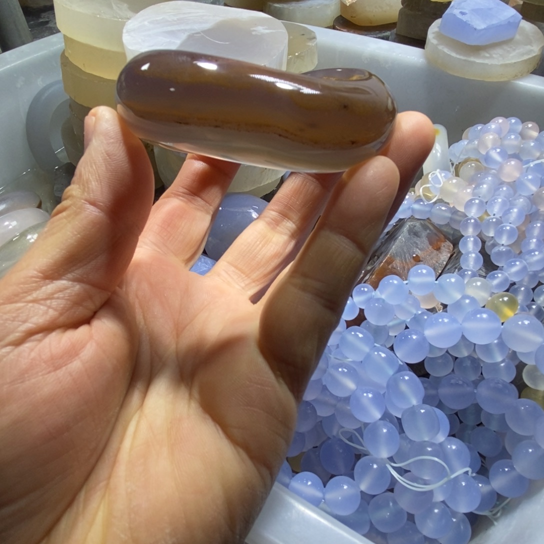 故***༅玛瑙/玉髓未镶嵌手镯