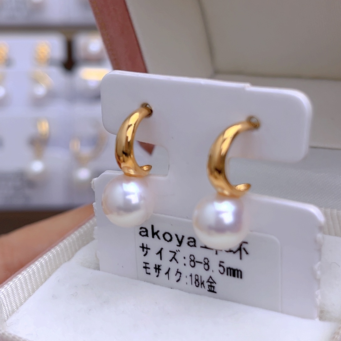 海水珍珠耳饰18K金镶嵌