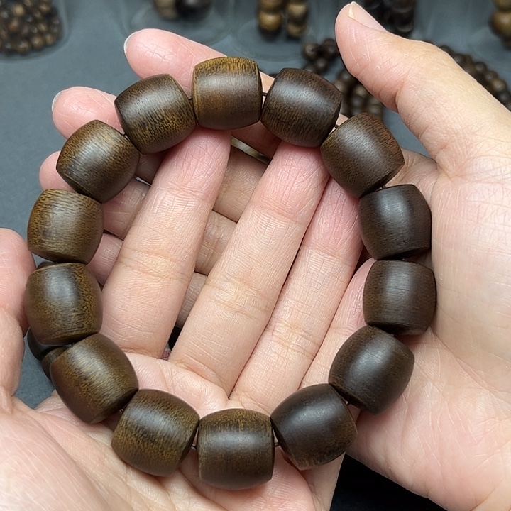 沉香沉香碎屑白棋玉化1.6