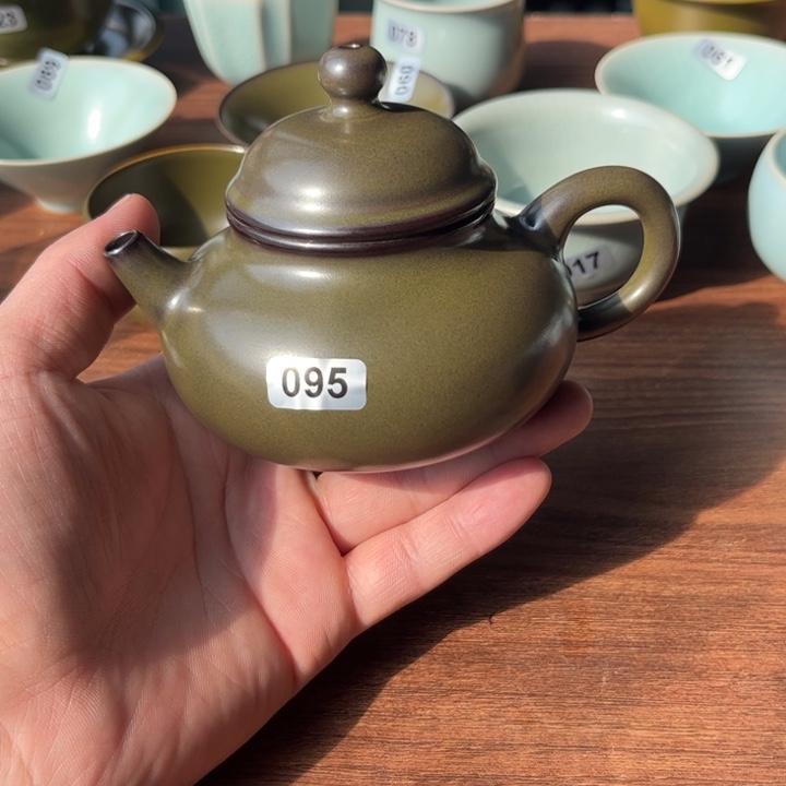 杯095号茶叶末容天壶微微不完美