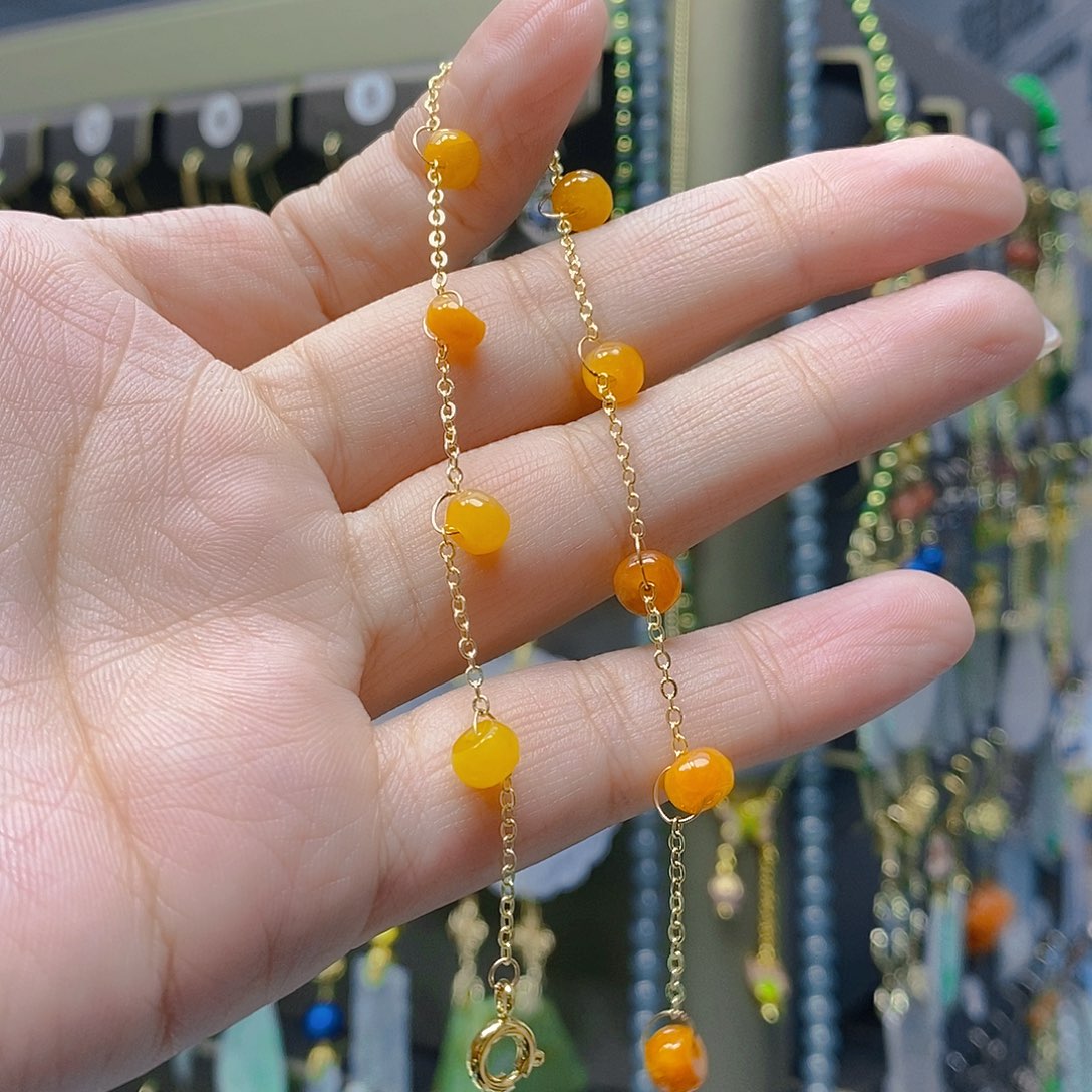 未镶嵌翡翠耳饰翡翠