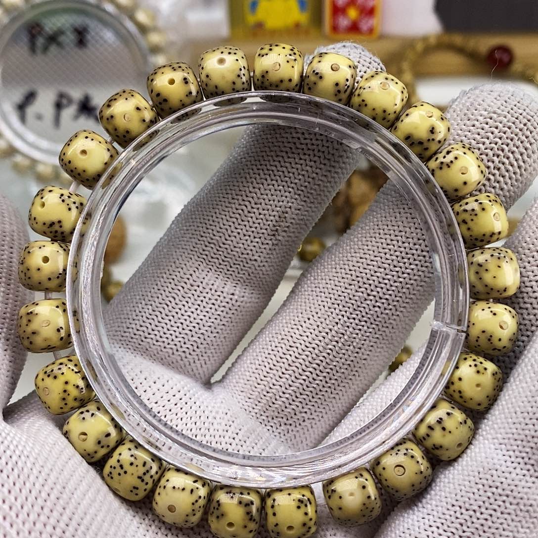 福利正月大留白9x8石玉料