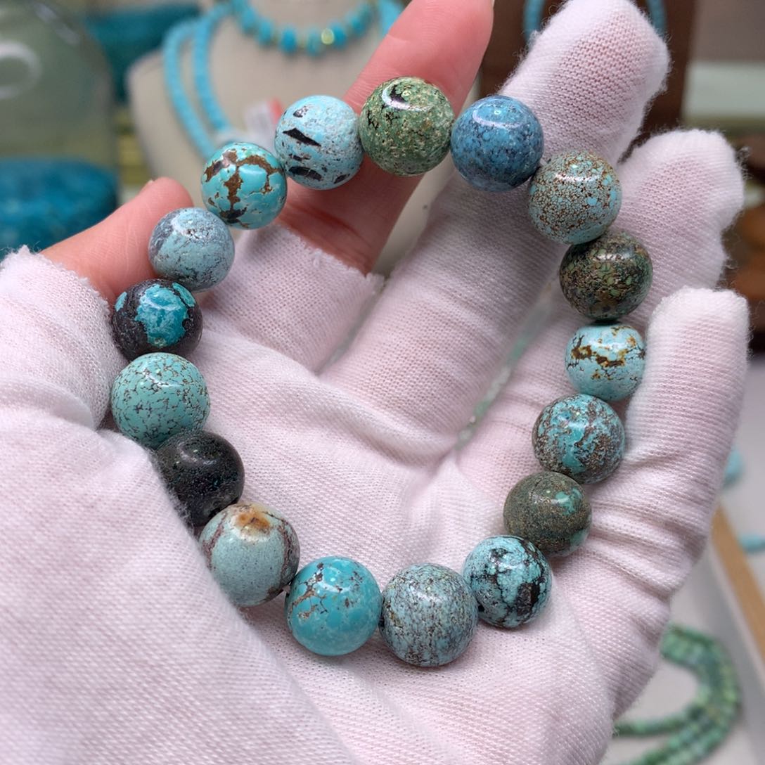 绿松石配饰未镶嵌