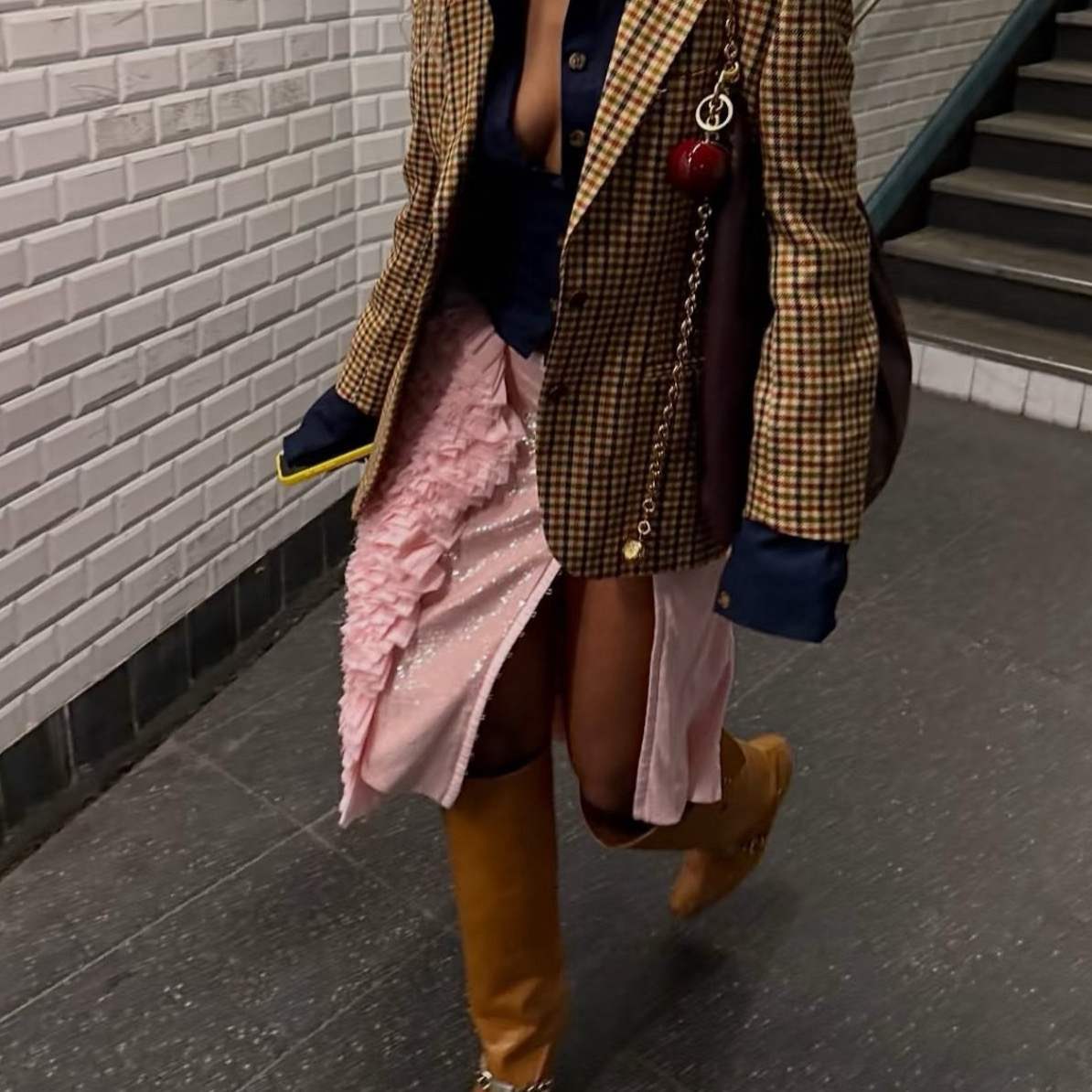 秋冬宽松型外套时尚连帽皮夹克大衣风衣外套