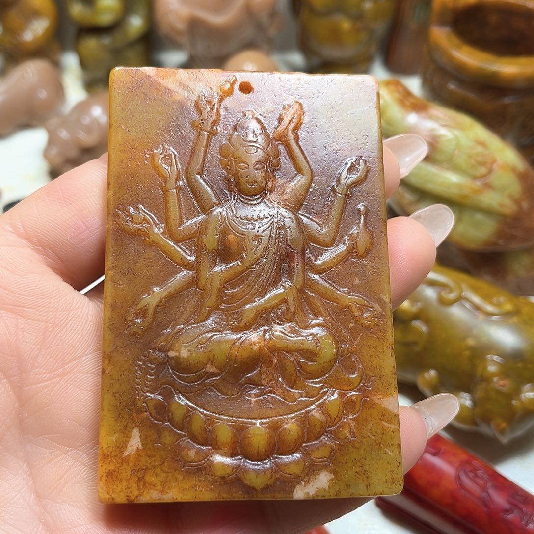 白玉菩提吊坠白玉菩提吊坠