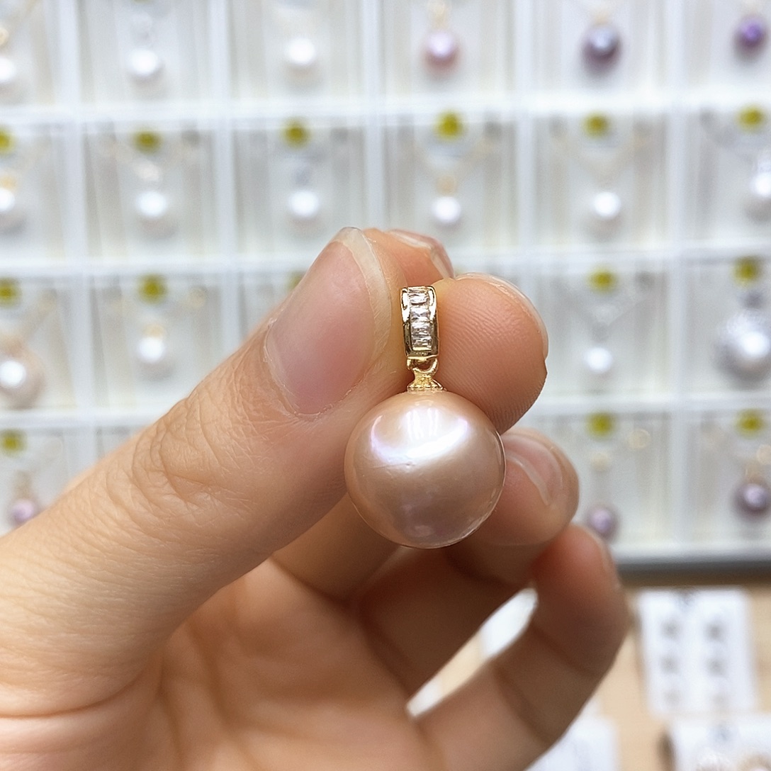 淡水珍珠合金颈饰