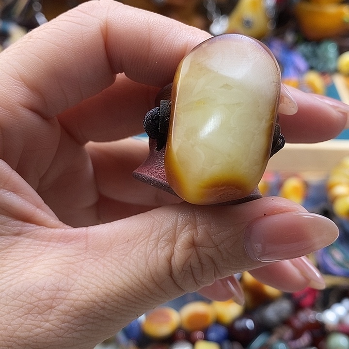 蜜蜡未镶嵌戒指戒指