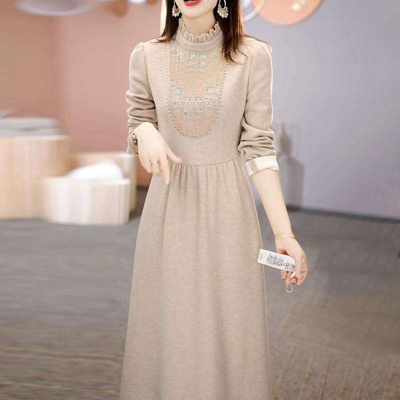 D930 时尚气质连衣裙2025新款女春秋轻奢高级感气质配大衣冬裙