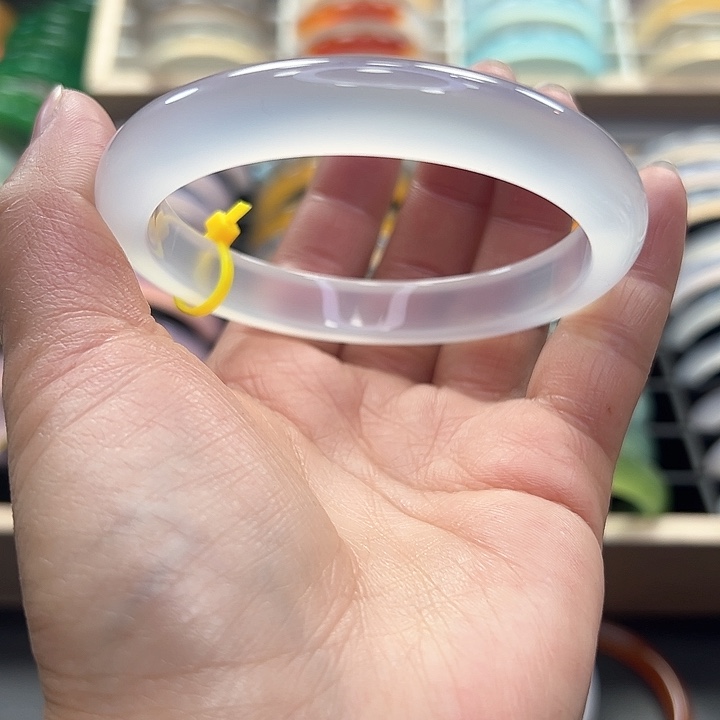 玛瑙/玉髓手镯未镶嵌60.3精品双眼皮白月光 主播推荐