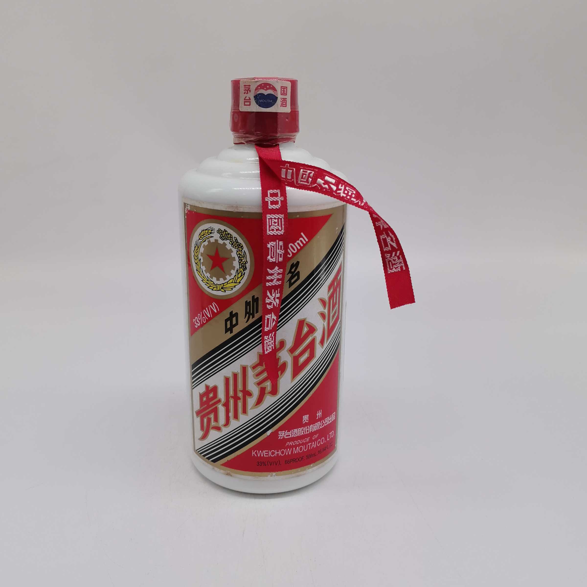 2006年白皮五星茅台酒 33% 12140