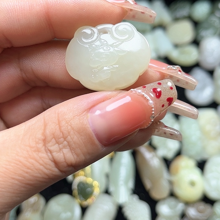 【闪购商品】和田玉颈饰未镶嵌