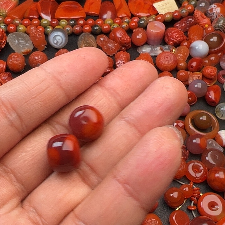 心***@南红玛瑙未镶嵌珠子