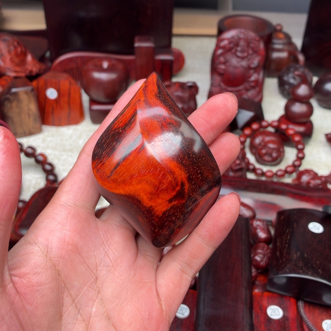 用***6檀香紫檀（小叶紫檀）