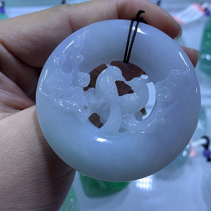 翡翠未镶嵌颈饰天然翡翠A货吊坠