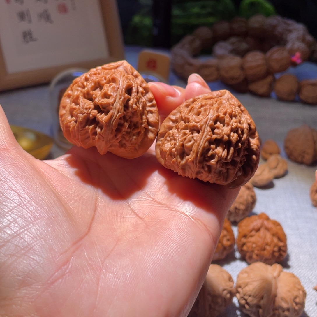 桃核把件43糖三角的