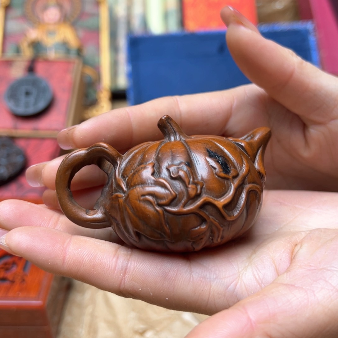 滴血莲花菩提吊坠