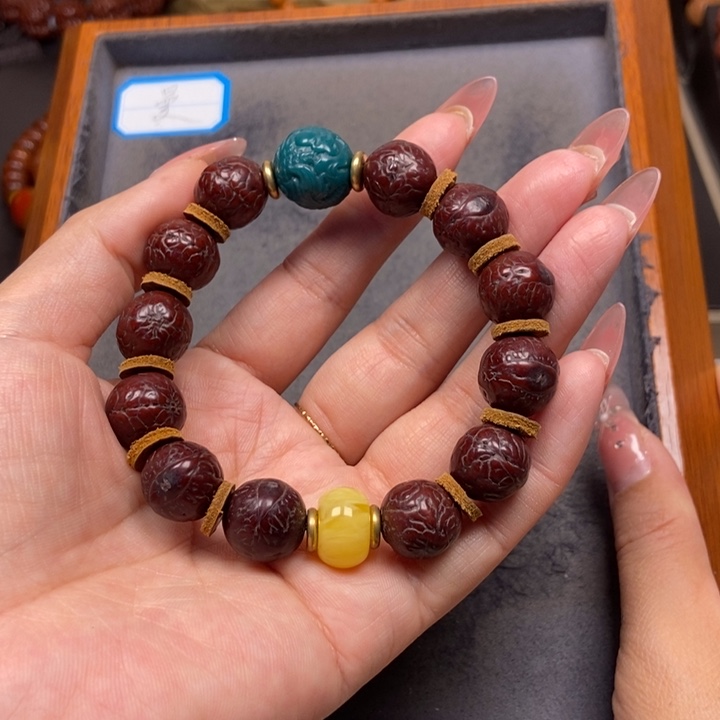 凤眼菩提吊坠菩提