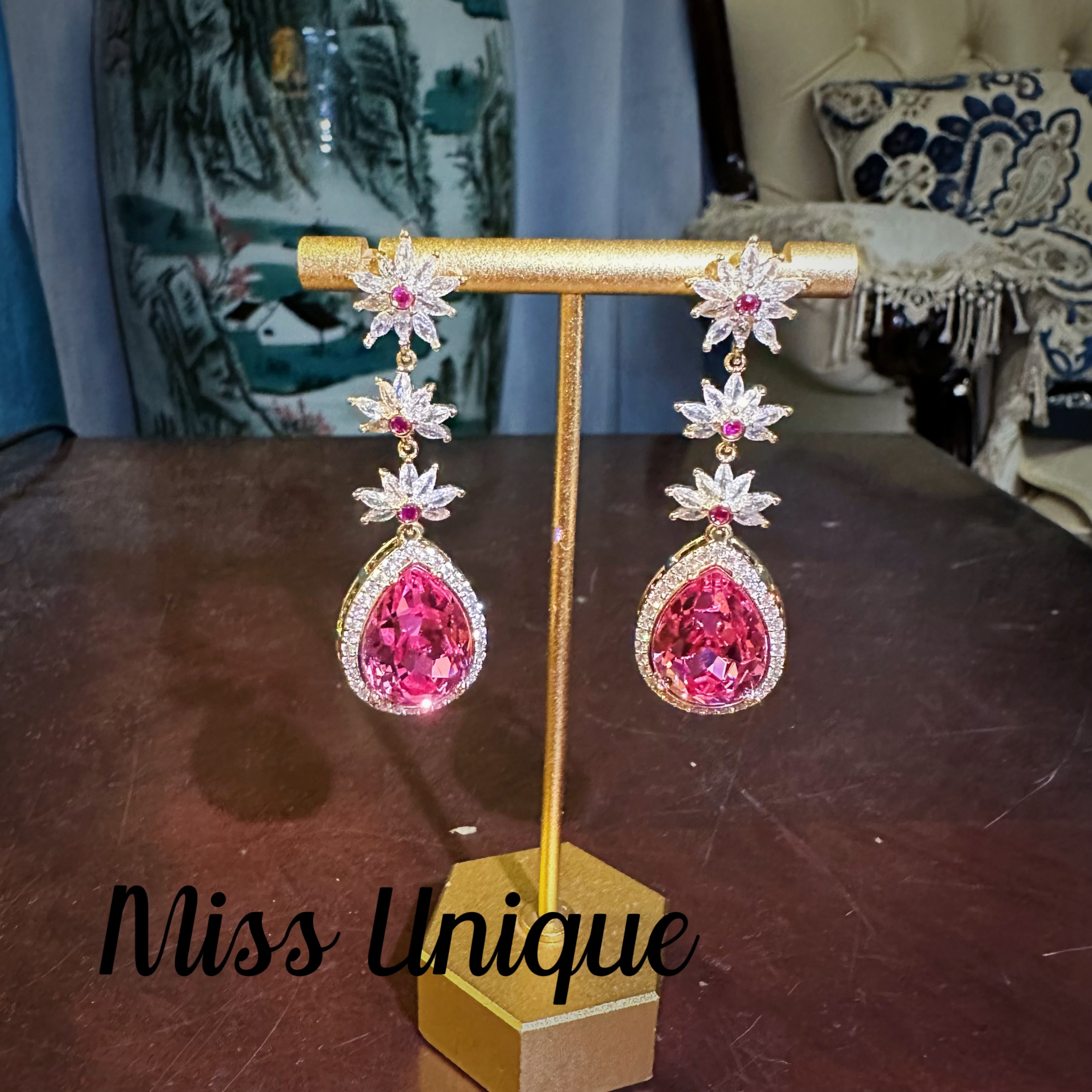  B1314粉色水滴枫叶耳环