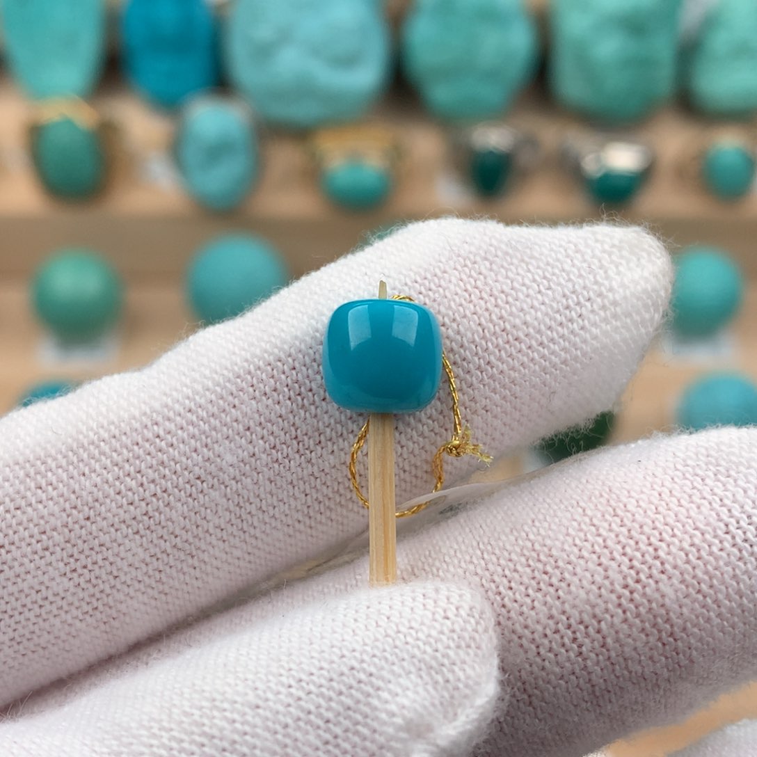 绿松石配饰未镶嵌卡7.8*7.4