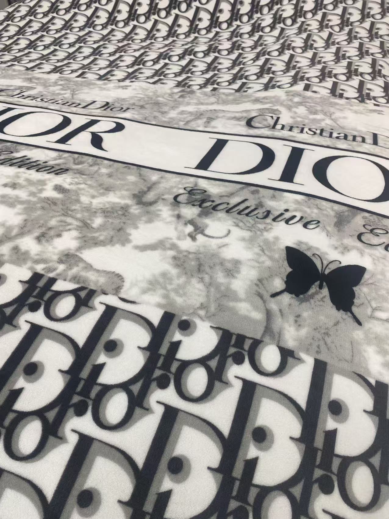 老板推荐-轻奢小迪加厚石墨烯被子-150*200