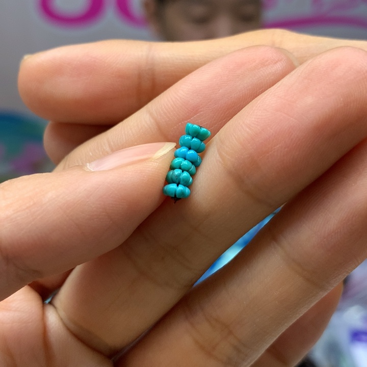 绿松石配饰未镶嵌