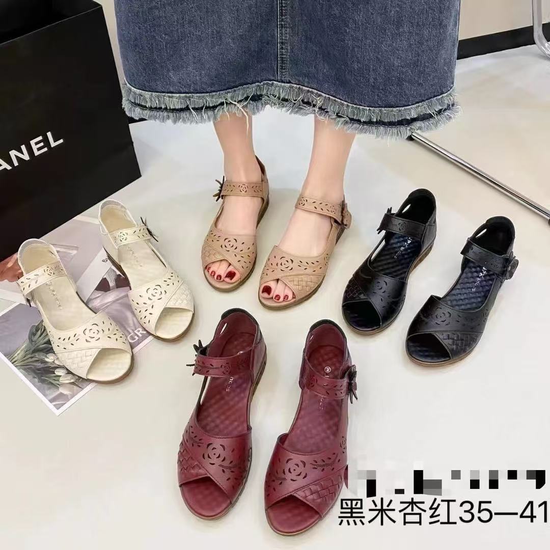 夏季舒适百搭平底洞孔妈妈凉鞋6023