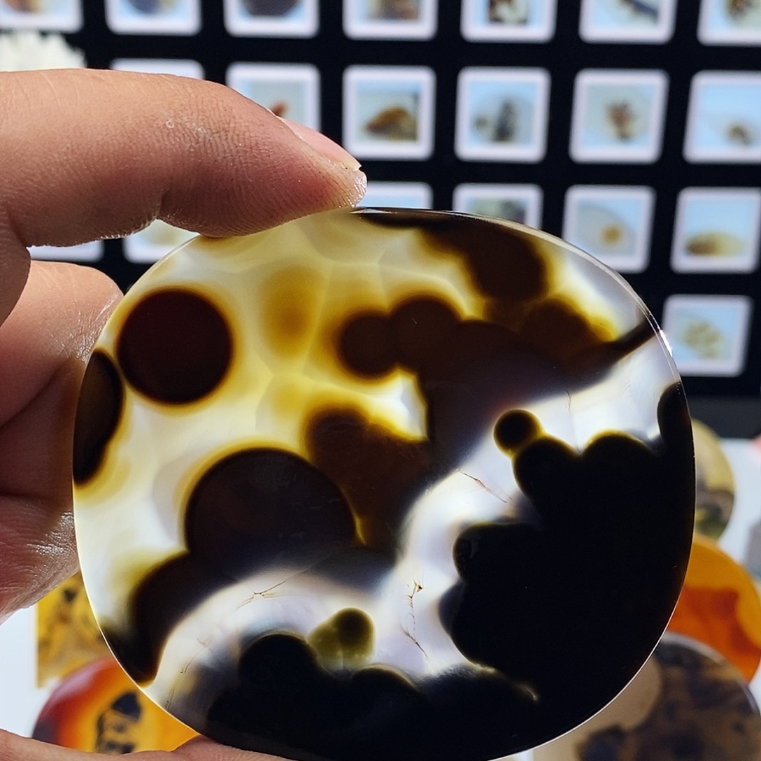 玛瑙/玉髓未镶嵌吊坠(不含链)220