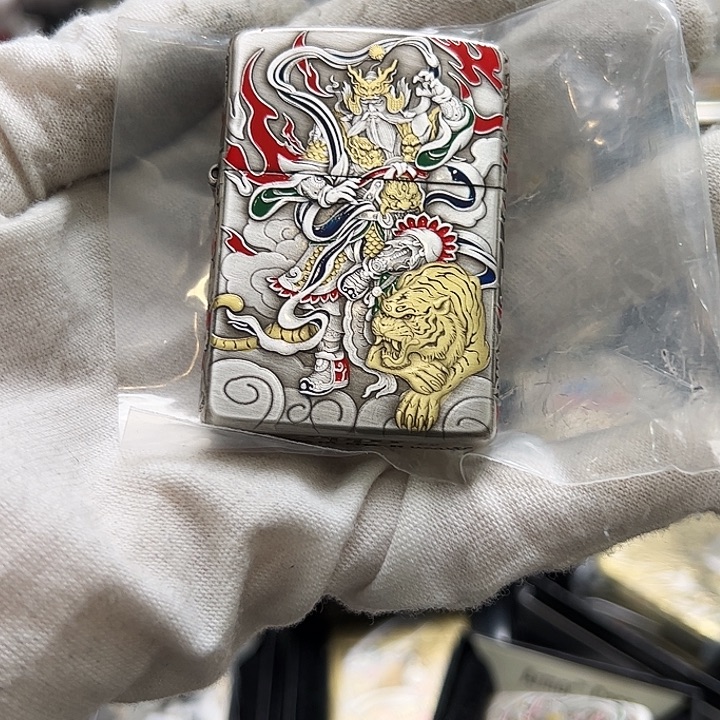 铁盔甲门神古银填漆