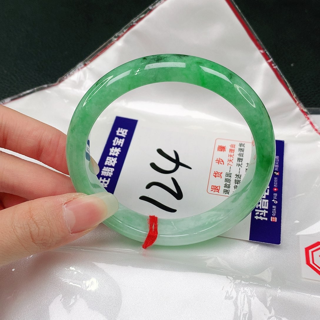 未镶嵌手镯翡翠翡翠手镯