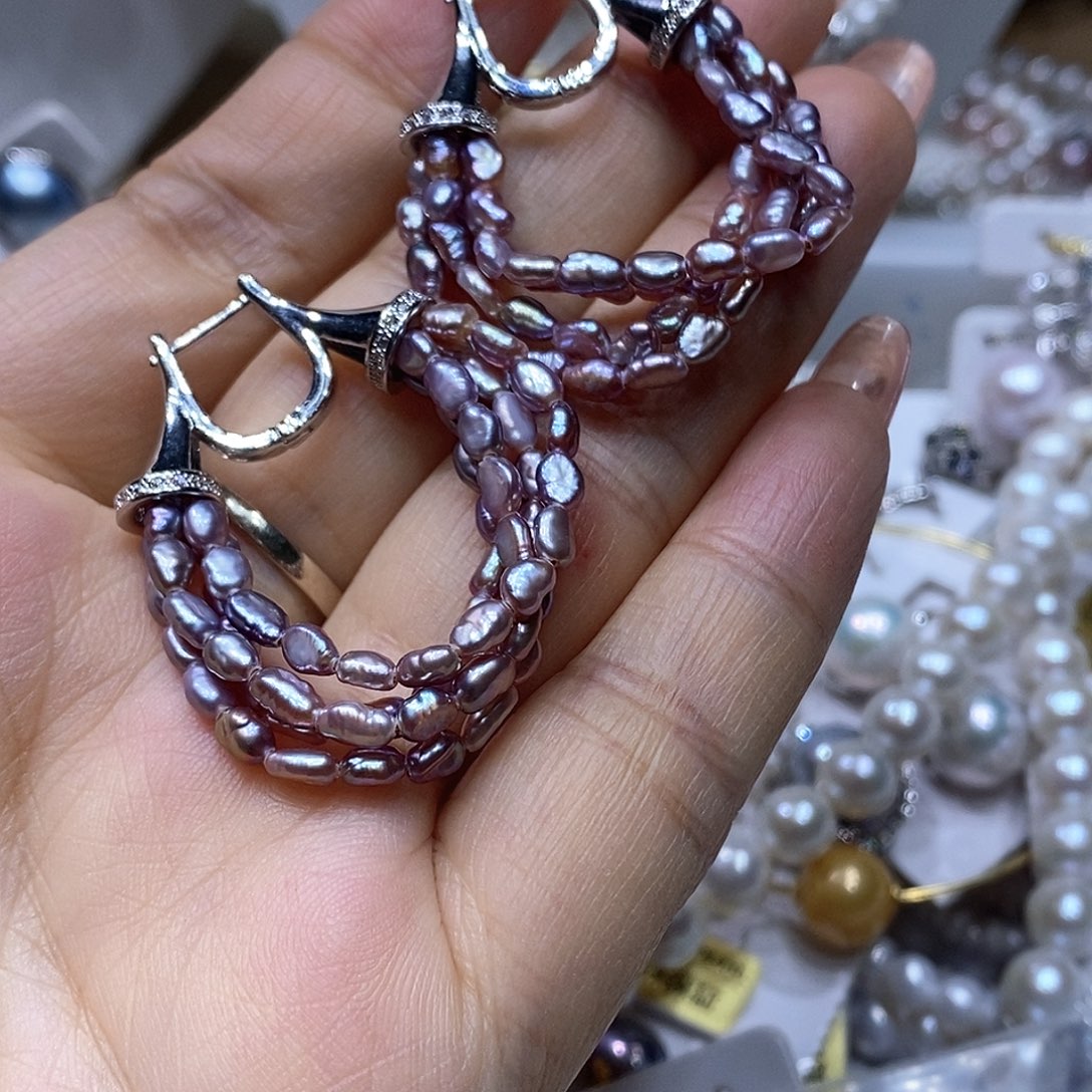 淡水珍珠吊坠未镶嵌