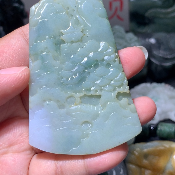 翡翠未镶嵌颈饰保真天然A货翡翠