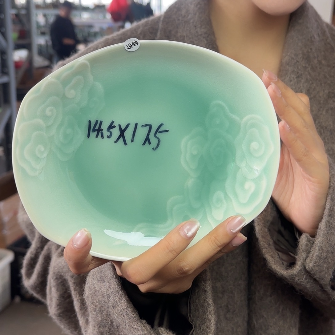 龙泉云间青瓷小米茶器