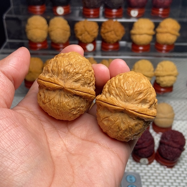 文玩核桃把件至尊元宝21