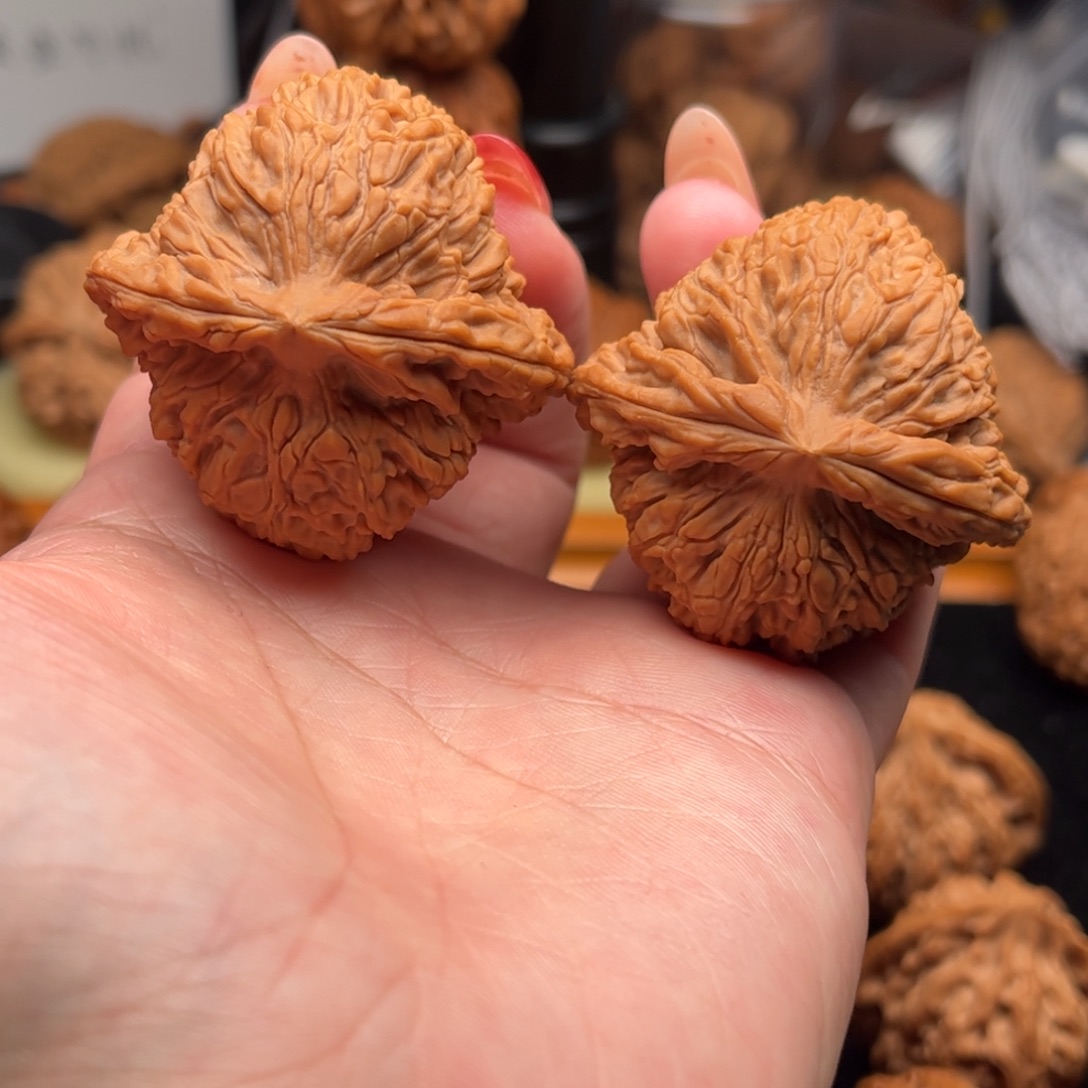 把件核桃南疆石44