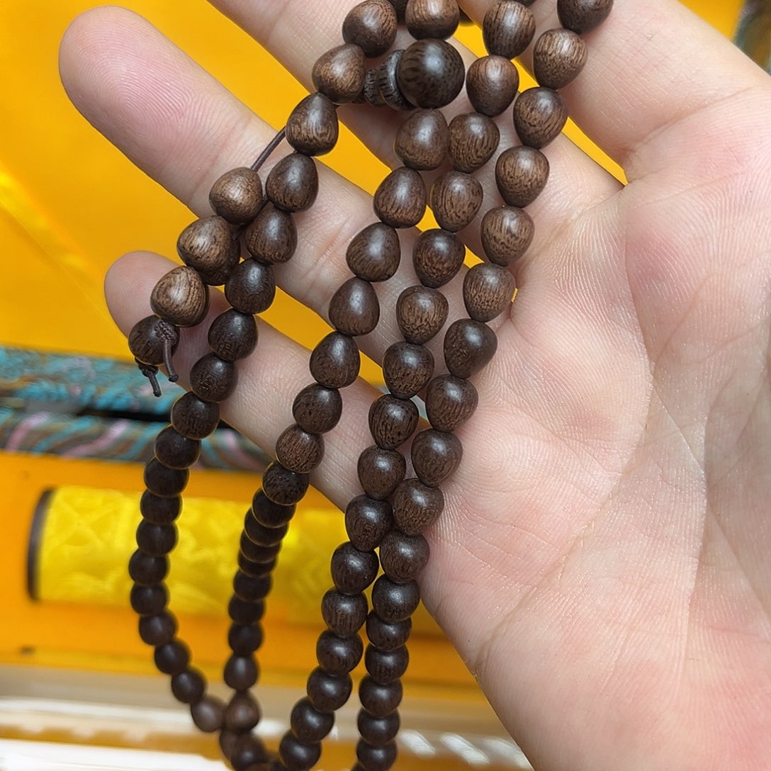 大叶紫檀（黑酸枝木类）