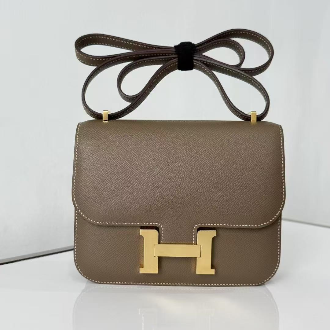 99新 Hermes/爱马仕  康康19 大象灰 金扣 E皮 Z刻/女士时尚经典 