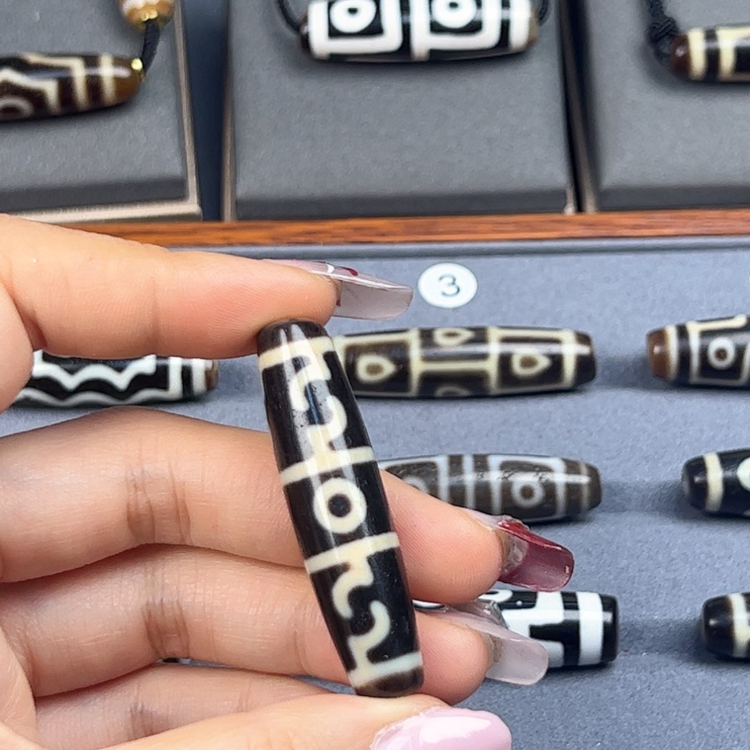 玛瑙/玉髓颈饰合金