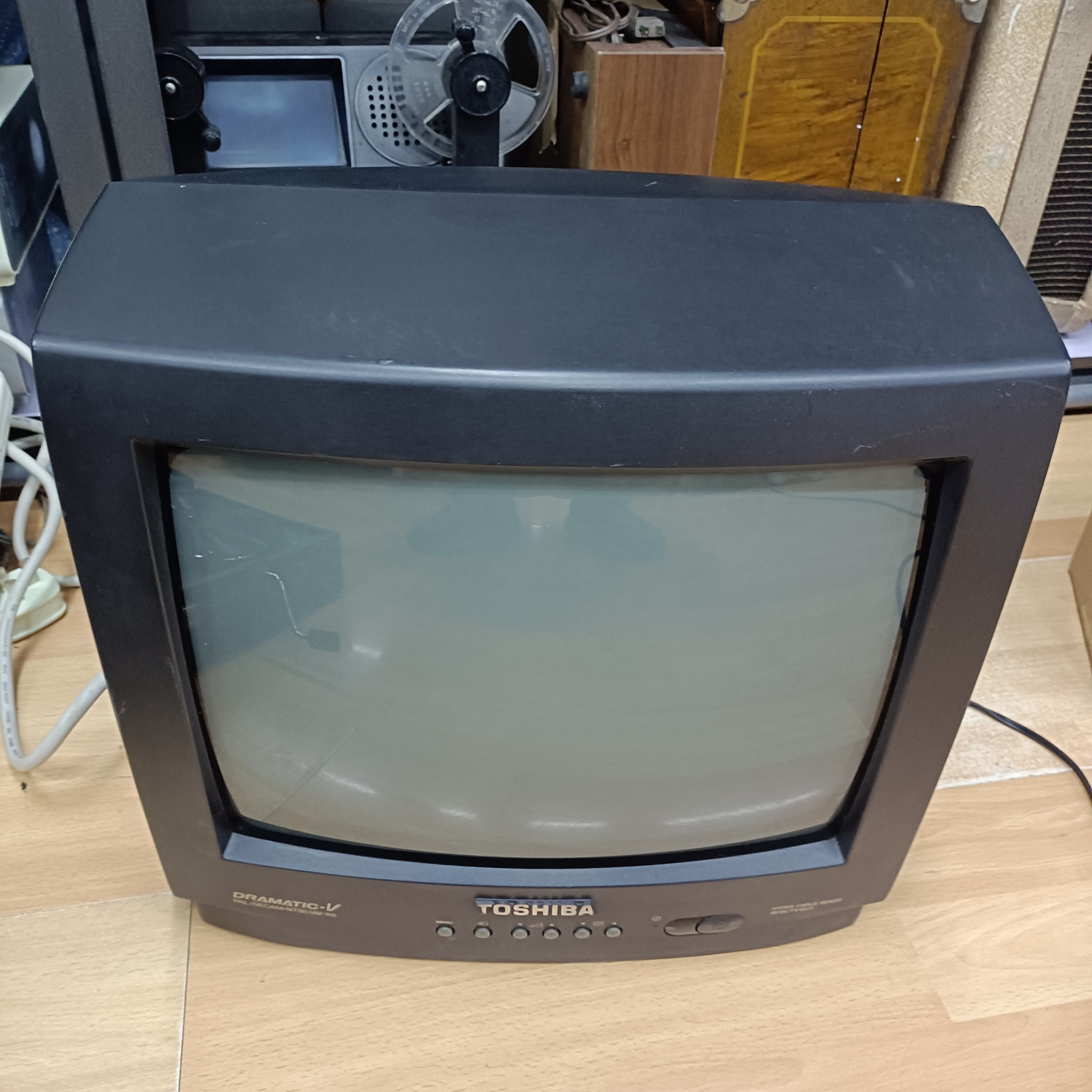 8新  老货仅当道具出售，不退货拍前了解清楚，运费到付，计较勿拍