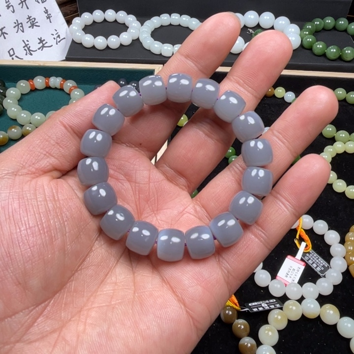 和田玉手串未镶嵌