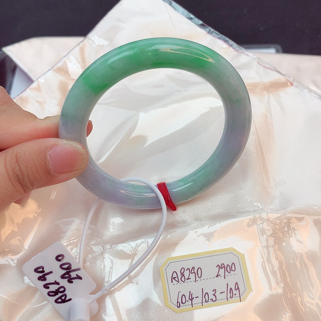 翡翠手镯未镶嵌天然缅甸翡翠A货