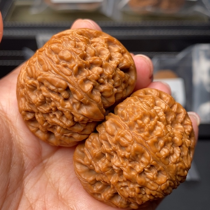 文玩核桃把件43球疆