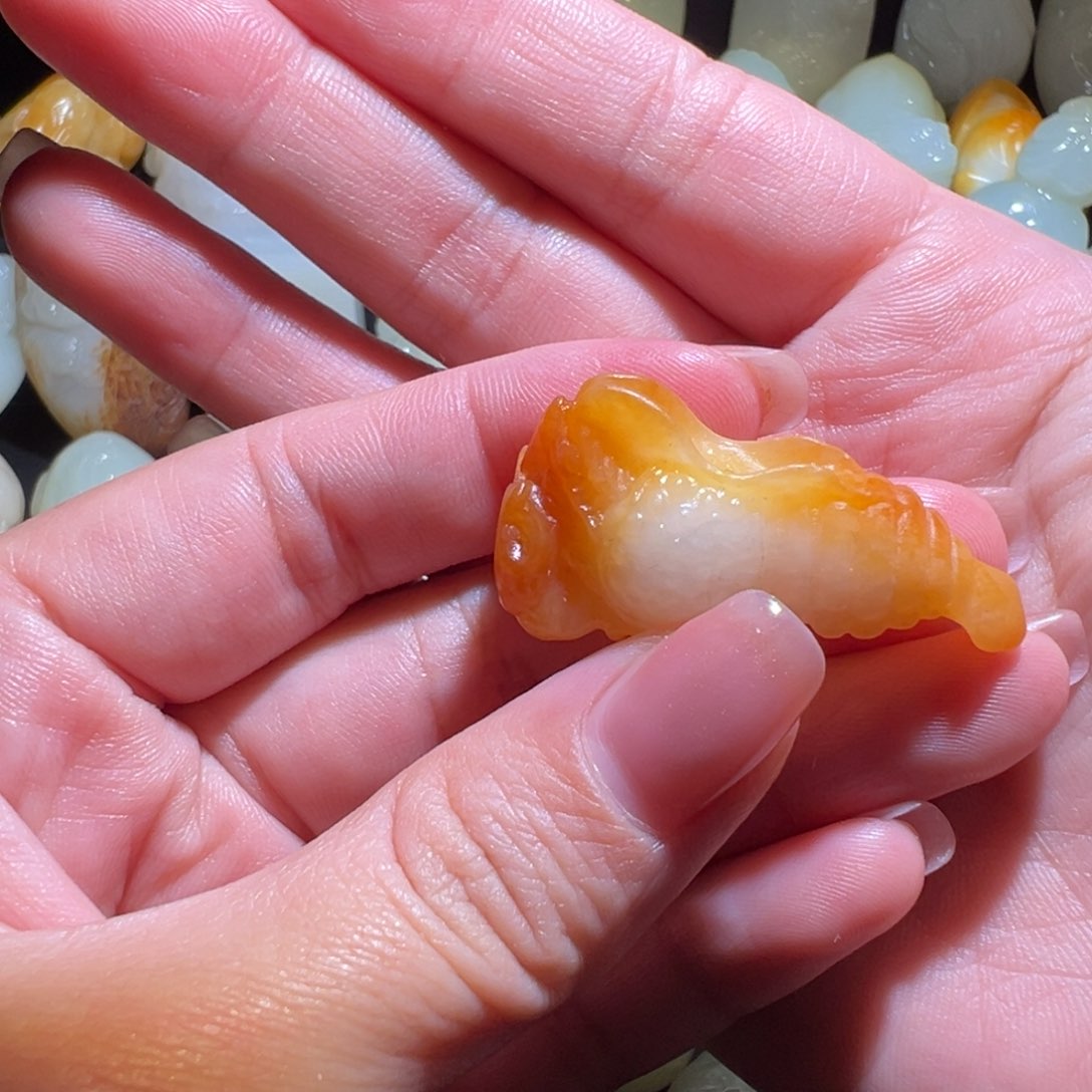 未镶嵌和田玉车挂特