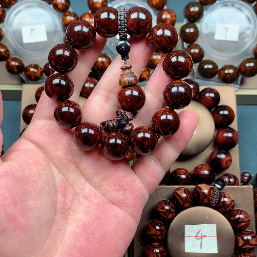 黄花梨/降香黄檀1.8瘤疤纹理玫瑰花