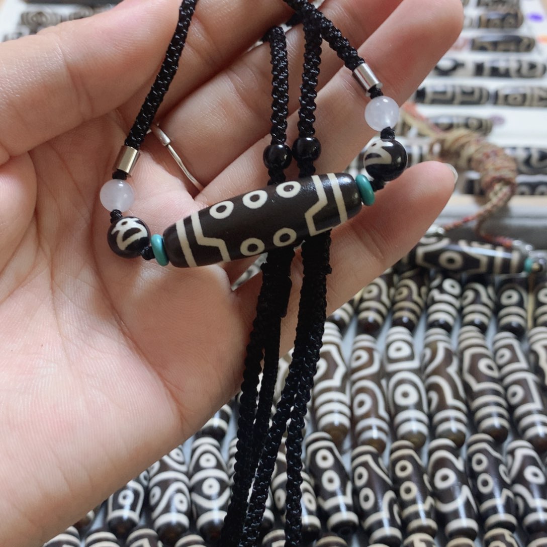 未镶嵌颈饰玛瑙/玉髓y**-