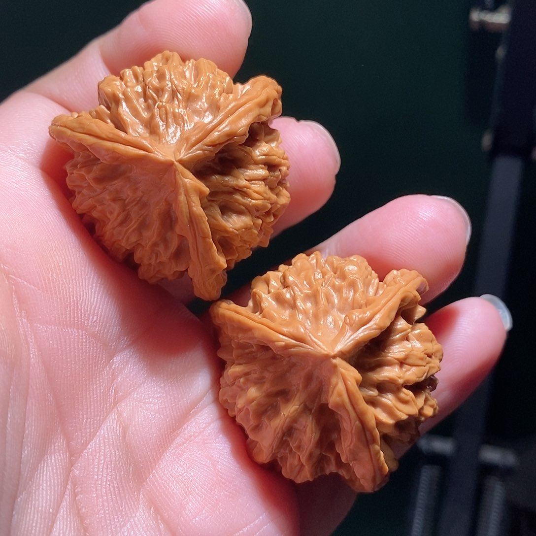 把件文玩核桃38秦闷三棱全品