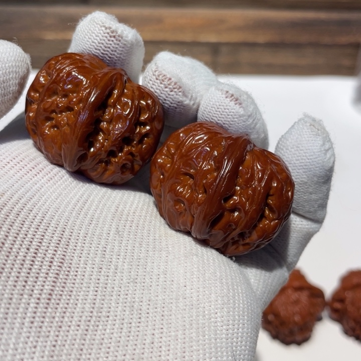 文玩核桃吊坠你*元宝350.338.19